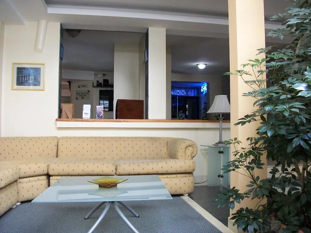 Melrose Plaza Suites Quito